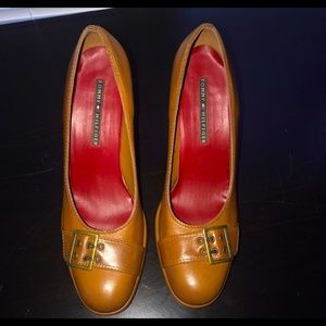 Light brown heels with red bottoms